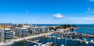 Gdynia e il suo nuovo Yacht Park con finestre panoramiche
