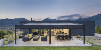 La nuova pergola Quadra e la sua geometria essenziale