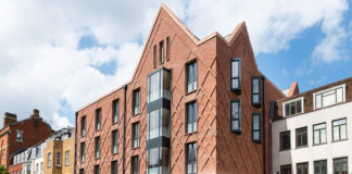 Farm Street: il complesso residenziale e i suoi sistemi di facciata