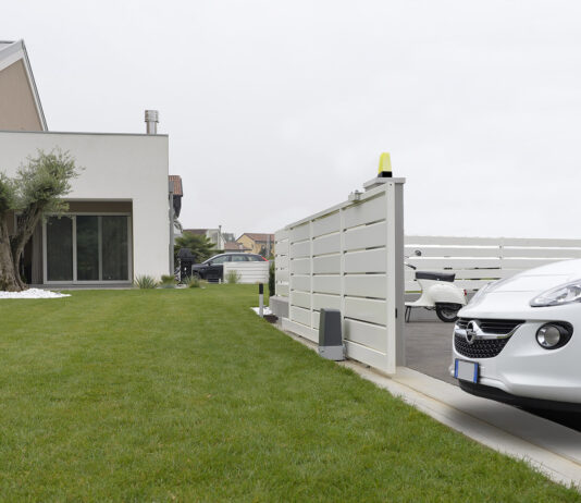 Elettronica evoluta per l’automazione di cancelli scorrevoli