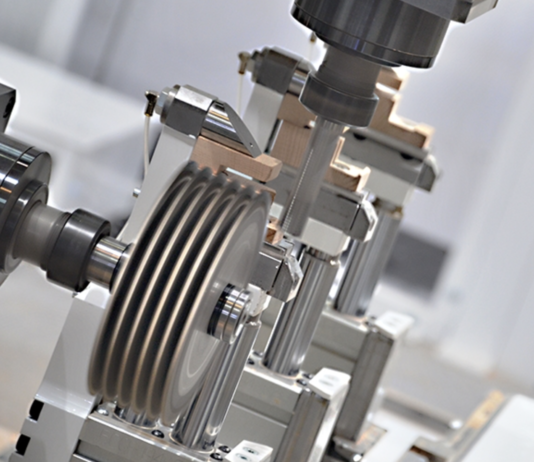 Macchine e tecnologie lavorazione legno in crescita insieme all’incertezza