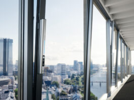 3 prodotti per le porte automatiche fra comfort e sicurezza