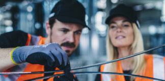 Presentato a Düsseldorf il nuovo distanziatore warm-edge Ultimate Pro