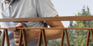 La nuova pinza di giunzione per parapetti o ringhiere