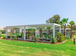 Cala Sinzias: la pergola per lo sport e il relax