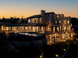 Villa Elea a Cipro e i suoi 78 serramenti