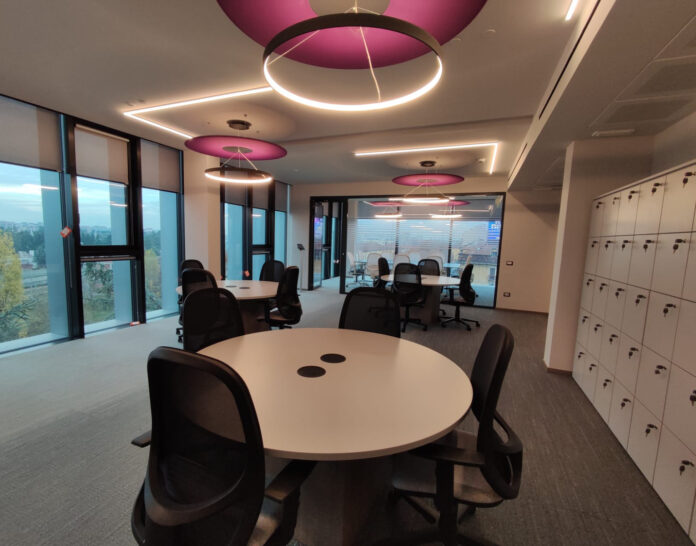 Resstende_Uffici Bassi Business Park_Ph Esseebistudio (3)