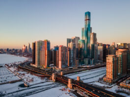 La facciata del St. Regis Chicago con il Coating on Demand