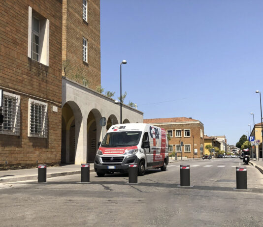 Dissuasori mobili a Pomezia per le zone pedonali