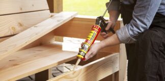 BOSTIK LEGNO MAX. Più forte del legno