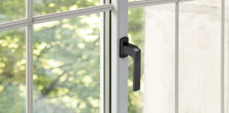 Nuova gamma maniglie Reguitti TechPlus con fissaggio brevettato