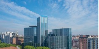 Torre Pharo e le sue porte automatiche