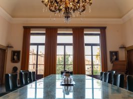 Le finestre Europa per il Palazzo Municipale di Ferrara