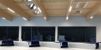 La nuova sede di Graus Boandes con portoni sezionali e pedane di carico