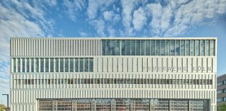 La nuova stazione dei vigili del fuoco a Colonia