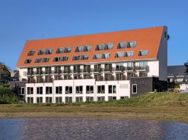 Il Dune Hotel di Nieuwpoort con i vetri a controllo solare