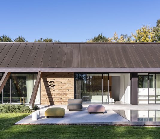 Casa MC a Preganziol: da barchessa a residenza contemporanea
