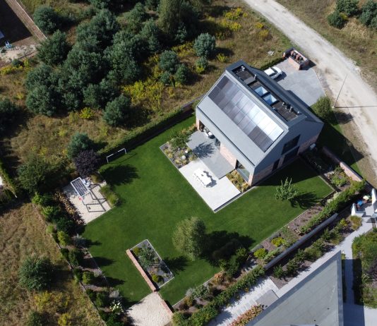 Le finestre Z per tetti piatti