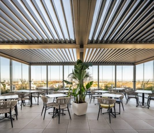Lo spazio ‘All Season’ al J44 Lifestyle Hotel