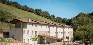 L’Agriturismo Poderi Campopian con i profili di Verona Finestre
