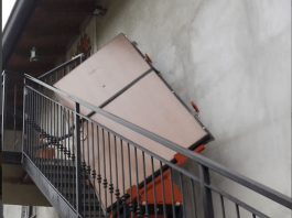 Super carrello per il trasporto di serramenti e porte
