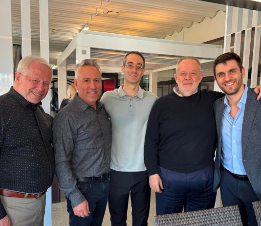 BT Group acquisisce la canadese Multiple Awnings Inc