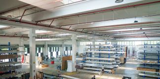 BT Glass nel nuovo polo produttivo di Carnate (MB)