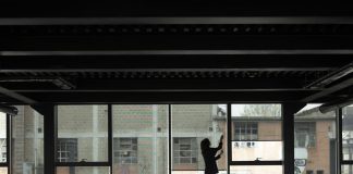 La nuova sede Sprintgas e le 121 tende