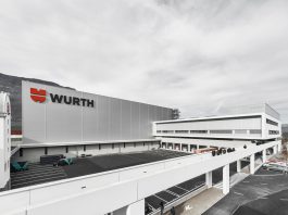 Il nuovo magazzino automatizzato ultratecnologico