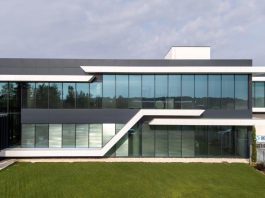 La nuova sede Oxyturbo e le sue soluzioni in alluminio