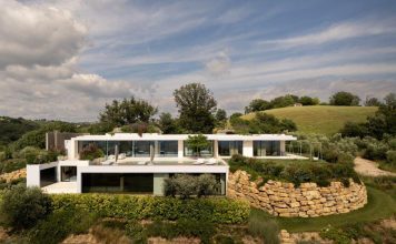 Atelier Iraci Architetti per Villa F