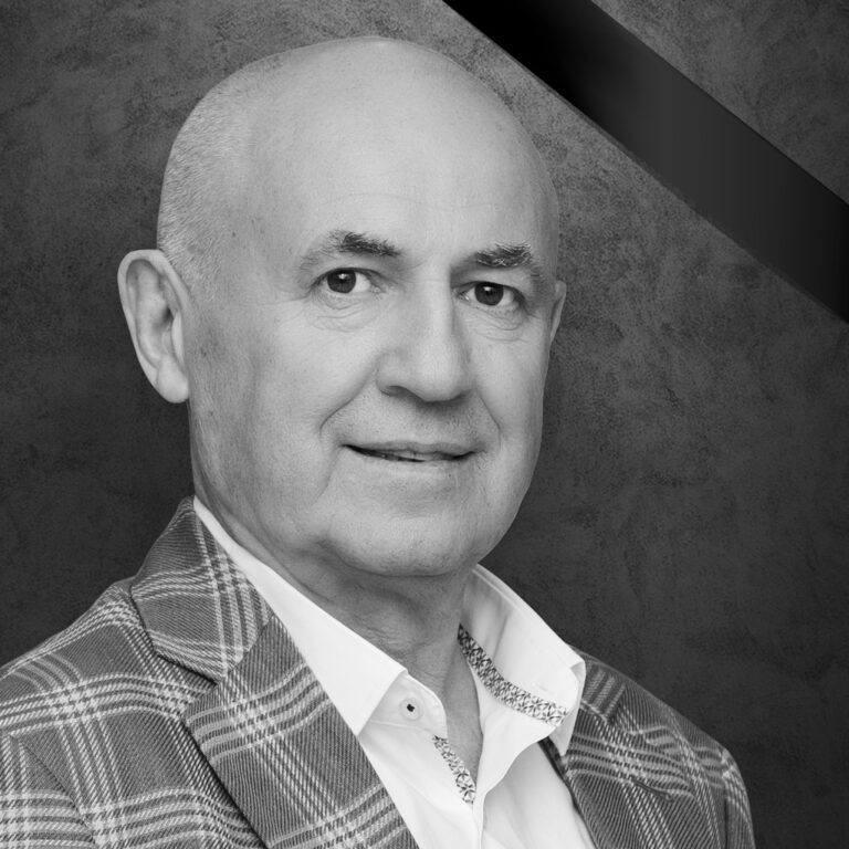 Annunciata scomparsa Leszek Gierszewski Presidente e fondatore DRUTEX S.A.