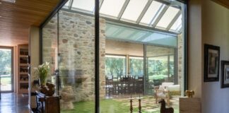 Contini Architettura firma una casa a patio luminosa