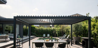 Movie: la nuova pergola bioclimatica con lamelle orientabili