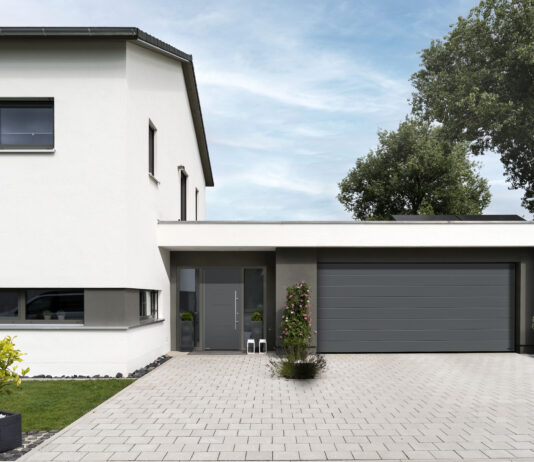 Hörmann lancia la campagna 2026: fino al 30% su chiusure residenziali e soluzioni outdoor
