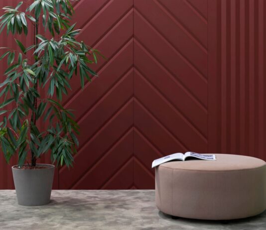 Solari, il sistema coordinato per porte, armadi e boiserie