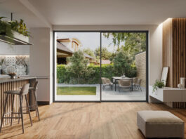 Sistemi panoramici in vetro per continuità tra interno ed esterno