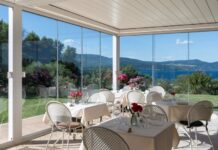 Vigna Caio Relais & Spa: una pergola bioclimatica per il relais sul lago