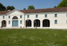 Villa Fapanni-Combi: serramenti minimali per il recupero della barchessa