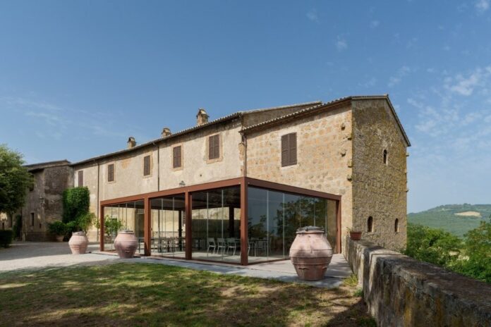 KE_Kedry_Prime_Progetto CANTINE NERI (7)
