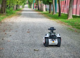 Axitea introduce il pattugliamento autonomo con robot di terra robot
