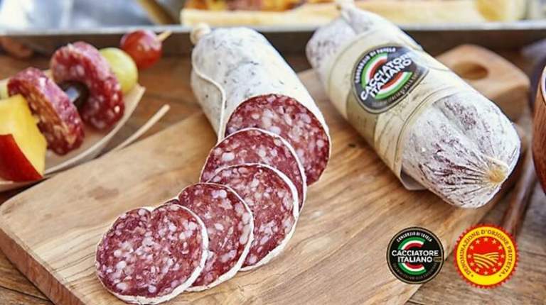 Salamini Italiani alla Cacciatora