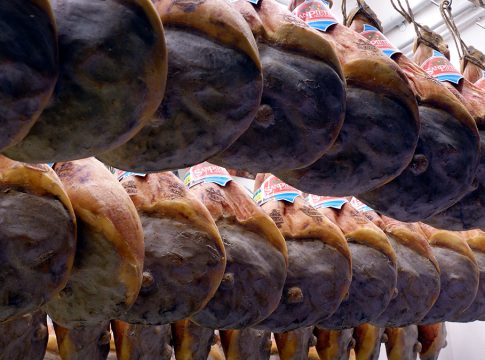 Ottobre: 2,110 euro/kg il prezzo del suino pesante ottobre 2025