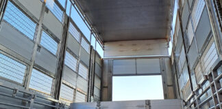 camion allevamento suini