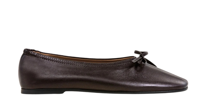 Labels Flattered_001_2026