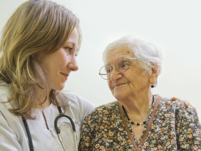 A Parma progetto pilota di monitoraggio a distanza di anziani