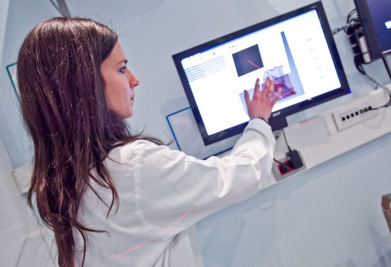 DOT-to-DOT, chat Cnao per i medici sull’adroterapia