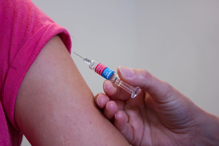 Vaccini, Fadoi e Irccs Galeazzi insieme per promuovere la ricerca
