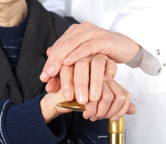 Oltre le mura della geriatria modello geriatrico Modena demenze Alzheimer