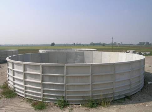 Liquami, quali vasche e quanto grandi